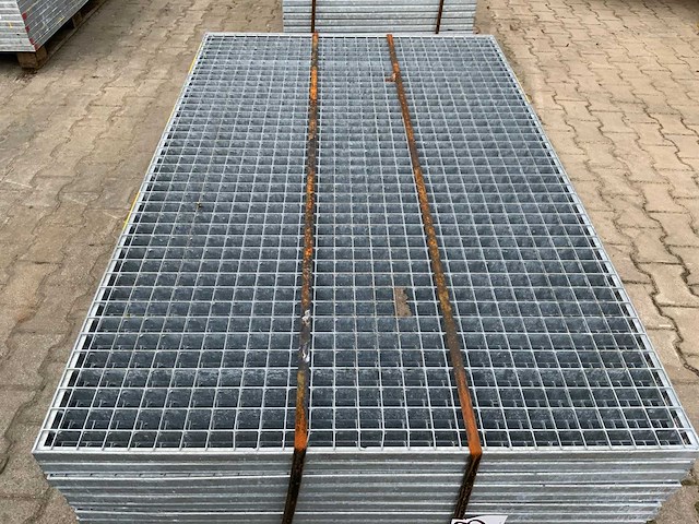 Stalen roostervloer 1400x880mm (17x) - afbeelding 2 van  2