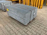 Stalen roostervloer 1400x880mm (17x) - afbeelding 1 van  7