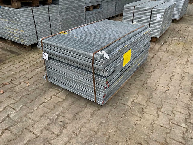 Stalen roostervloer 1400x880mm (19x) - afbeelding 2 van  7