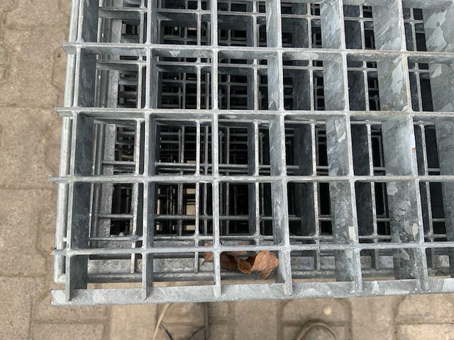 Stalen roostervloer 1400x880mm (20x) - afbeelding 4 van  6