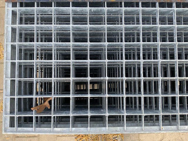 Stalen roostervloer 1400x880mm (22x) - afbeelding 7 van  7