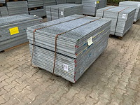 Stalen roostervloer 1400x880mm (22x) - afbeelding 1 van  4