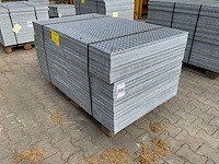 Stalen roostervloer 1400x880mm (22x) - afbeelding 1 van  7