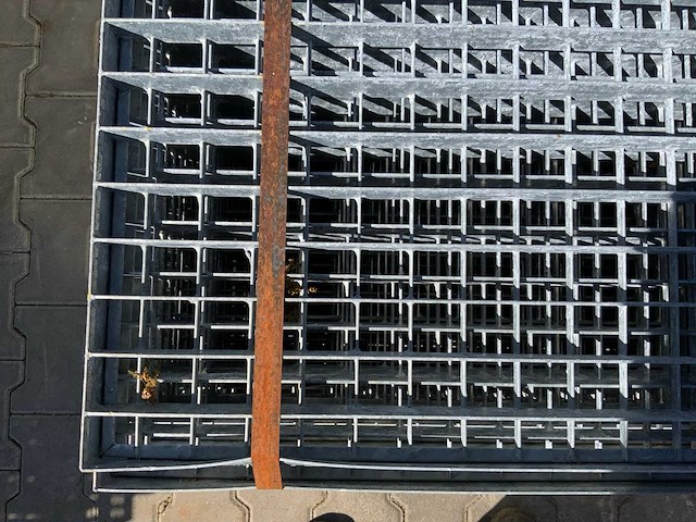Stalen roostervloer 1400x880mm (23x) - afbeelding 7 van  7