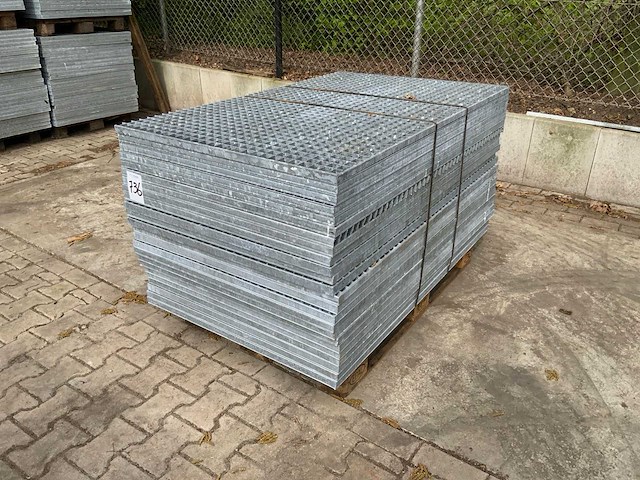 Stalen roostervloer 1400x880mm (24x) - afbeelding 2 van  7