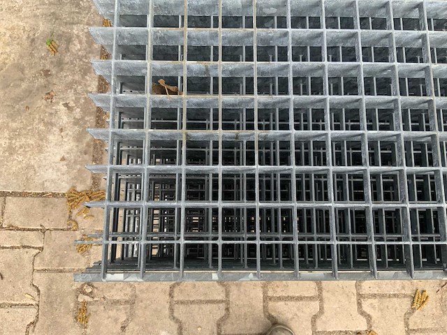 Stalen roostervloer 1400x880mm (24x) - afbeelding 4 van  7