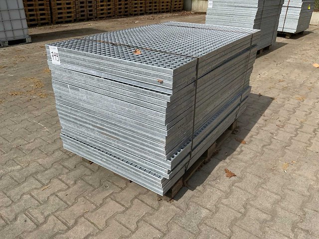 Stalen roostervloer 1400x880mm (24x) - afbeelding 2 van  6