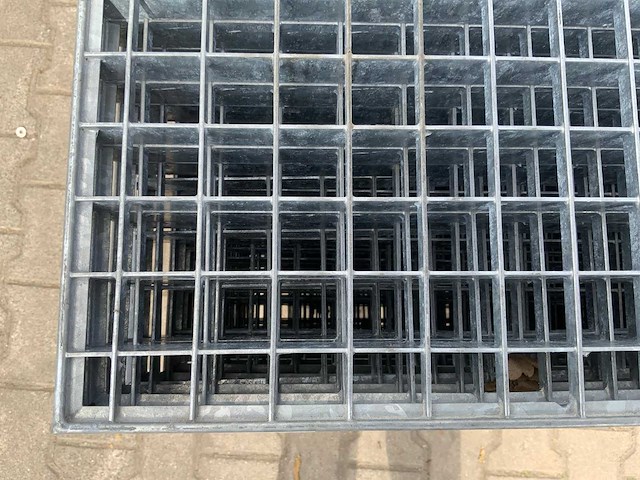 Stalen roostervloer 1400x880mm (24x) - afbeelding 5 van  6