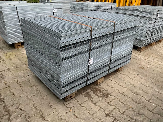 Stalen roostervloer 1400x880mm (25x) - afbeelding 1 van  7