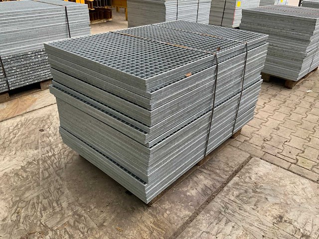 Stalen roostervloer 1400x880mm (25x) - afbeelding 1 van  7