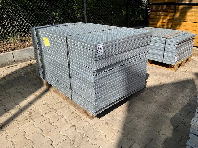 Stalen roostervloer 1400x880mm (25x) - afbeelding 1 van  7