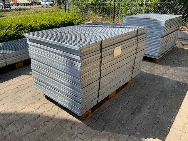 Stalen roostervloer 1400x880mm (25x) - afbeelding 1 van  5