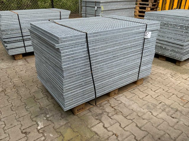 Stalen roostervloer 1400x880mm (26x) - afbeelding 1 van  7