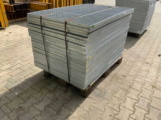 Stalen roostervloer 1400x880mm (26x) - afbeelding 2 van  2