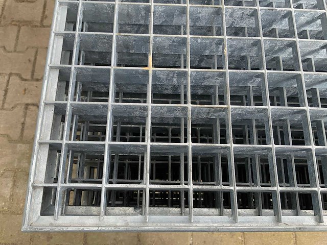 Stalen roostervloer 1400x880mm (26x) - afbeelding 4 van  7