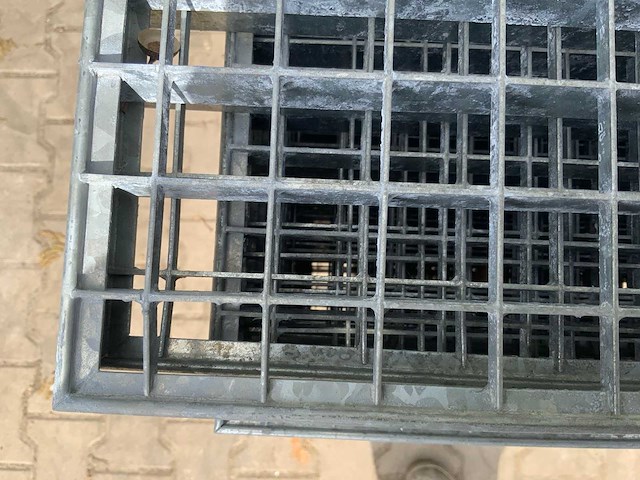 Stalen roostervloer 1400x880mm (26x) - afbeelding 6 van  7