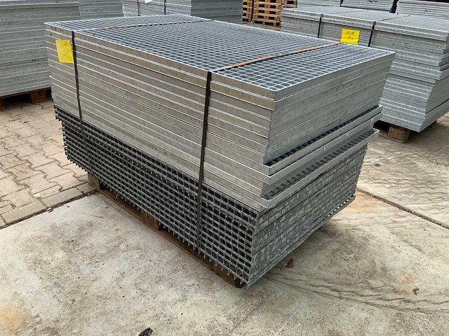 Stalen roostervloer 1400x880mm (26x) - afbeelding 3 van  6