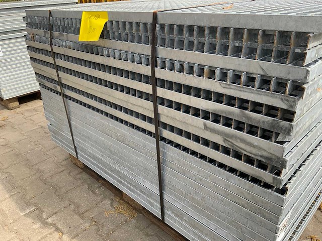 Stalen roostervloer 1400x880mm (26x) - afbeelding 2 van  2