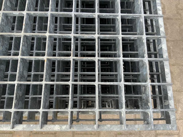 Stalen roostervloer 1400x880mm (26x) - afbeelding 4 van  4