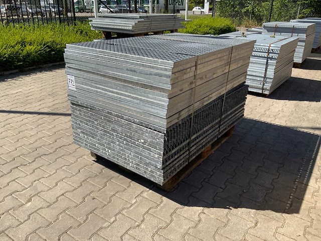 Stalen roostervloer 1400x880mm (26x) - afbeelding 2 van  6