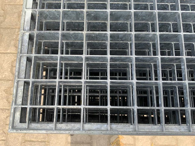 Stalen roostervloer 1400x880mm (27x) - afbeelding 6 van  7