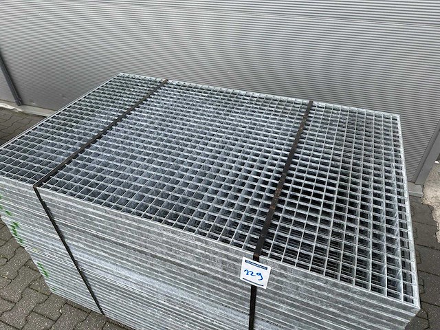 Stalen roostervloer 1400x880mm (29x) - afbeelding 3 van  3