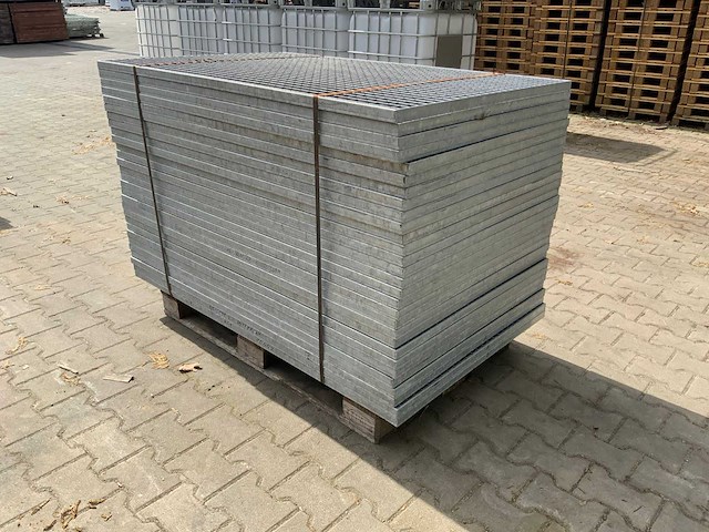 Stalen roostervloer 1400x880mm (29x) - afbeelding 2 van  6