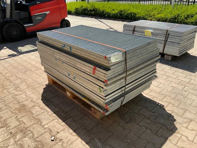Stalen roostervloer 1400x880x30mm (21x) - afbeelding 3 van  6