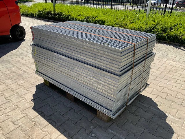 Stalen roostervloer 1400x880x30mm (24x) - afbeelding 3 van  6