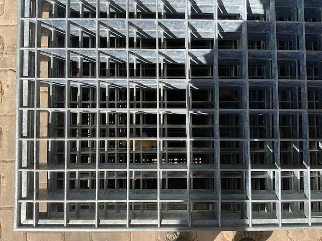 Stalen roostervloer 1400x880x30mm (25x) - afbeelding 7 van  7