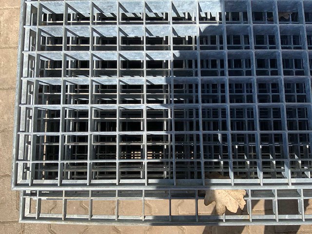 Stalen roostervloer 1400x880x30mm (25x) - afbeelding 1 van  1