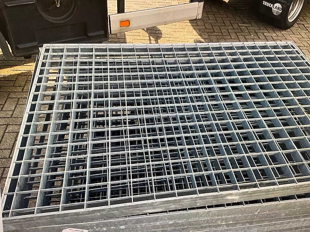 Stalen roostervloer (14x) - afbeelding 2 van  4