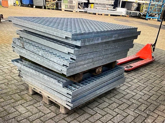 Stalen roostervloer (14x) - afbeelding 4 van  4