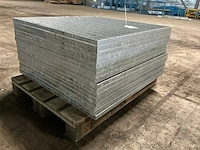 Stalen roostervloer (16x)
