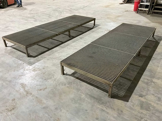 Stalen roostervloer (2x) - afbeelding 2 van  7