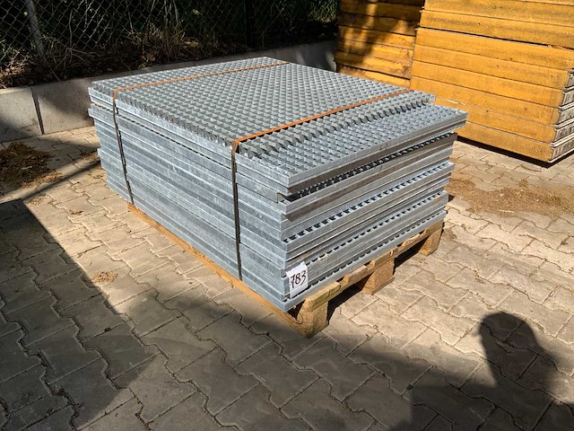 Stalen roostervloer mix 1170x880mm (15x) - afbeelding 1 van  7