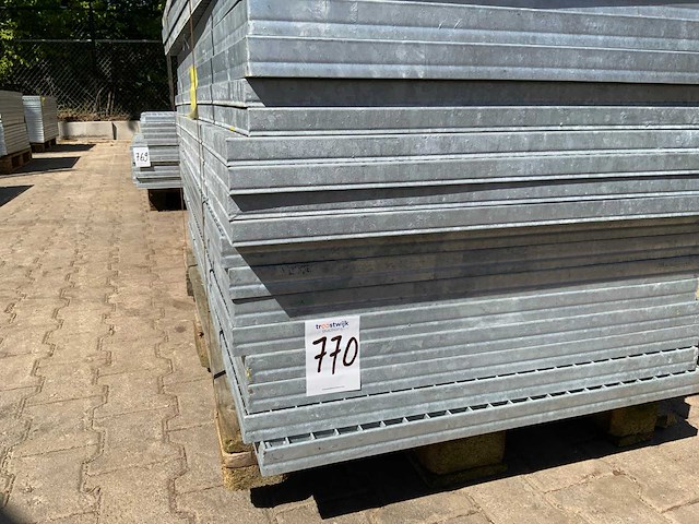 Stalen roostervloer mix 1400x880mm (20x) - afbeelding 6 van  7