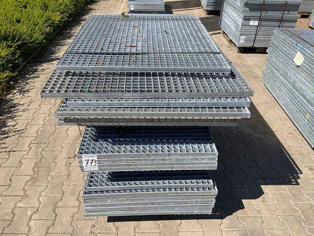 Stalen roostervloer mix 1670x780mm (20x) - afbeelding 6 van  7