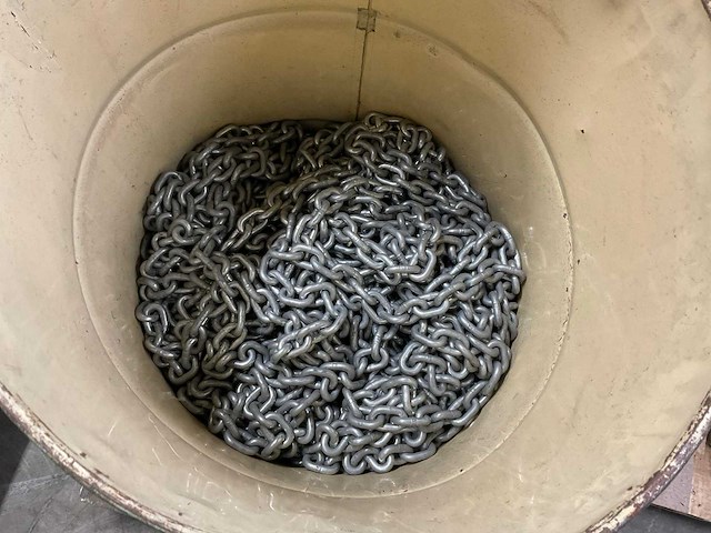 Stalen schakelketting - afbeelding 1 van  1