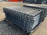 Stalen spijlenhekwerk (20x) - afbeelding 3 van  7