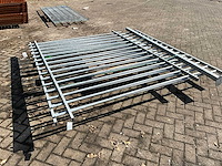Stalen spijlenhekwerk (2x) - afbeelding 4 van  4