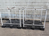 Stalen stapelframe op kunststof pallet - aantal 2 stuks - afbeelding 2 van  3