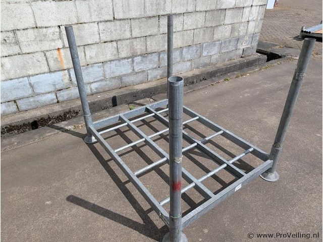 Stalen stapelrack - afbeelding 2 van  3