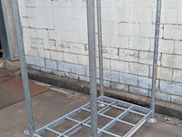 Stalen stapelrack - afbeelding 1 van  3