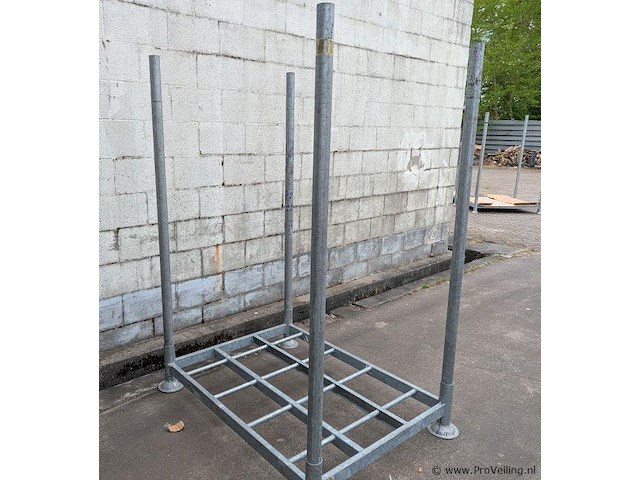 Stalen stapelrack - afbeelding 2 van  3