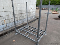 Stalen stapelrack - afbeelding 1 van  3