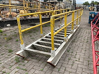 Stalen steektrap - afbeelding 4 van  5
