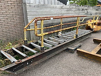 Stalen steektrap - afbeelding 4 van  4
