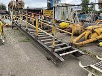 Stalen steektrap - afbeelding 1 van  5