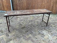Stalen tafel